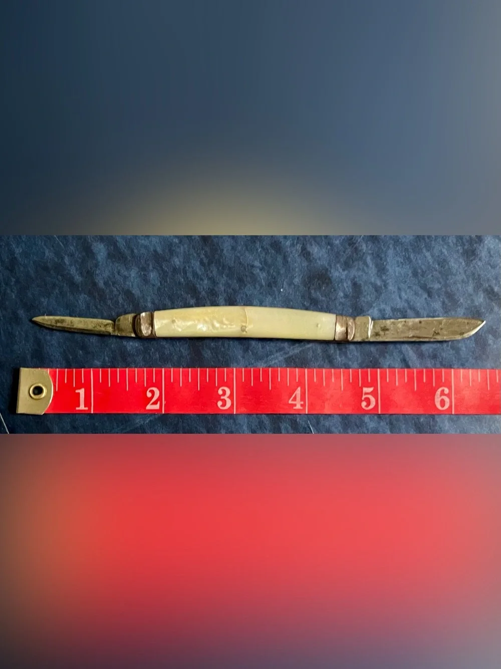2 vintage dual blade folding knives:  Walden & KABAR NY